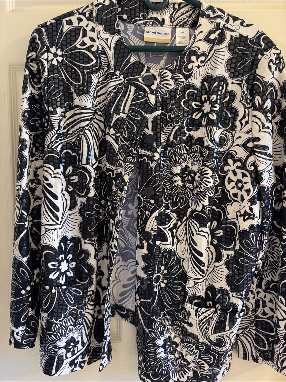 Alfred Dunner Black & White Floral Quilted Button Jacket